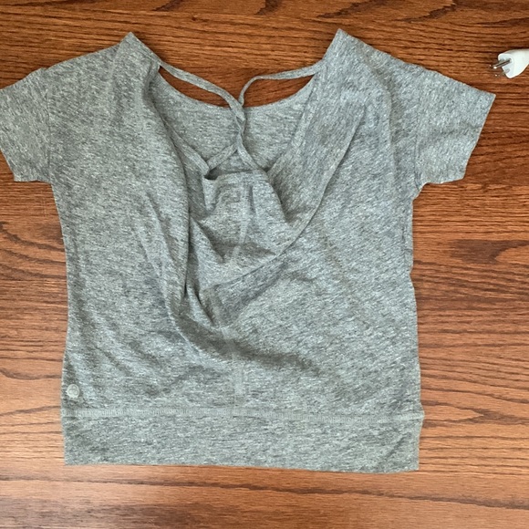 Zella Girl Grat tshirt, size XS 5/6, EUC - Picture 2 of 2